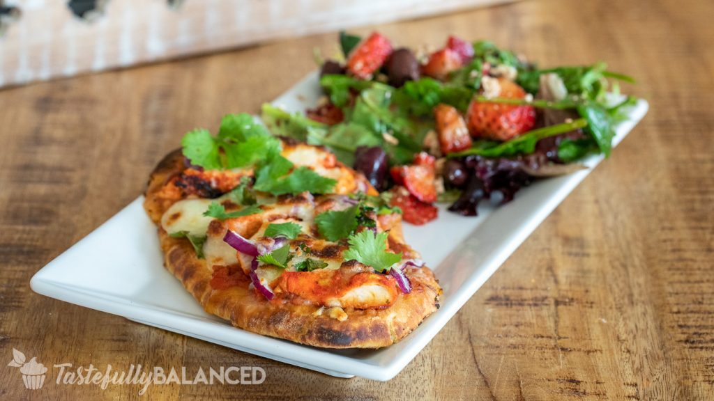 Tandoori Chicken Naan Pizza